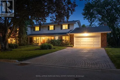 258 Camelot Drive Burlington (shoreacres) ON L7L 2G1