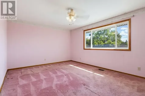 258 Camelot Drive Burlington (shoreacres) ON L7L 2G1