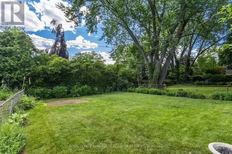 258 Camelot Drive Burlington (shoreacres) ON L7L 2G1