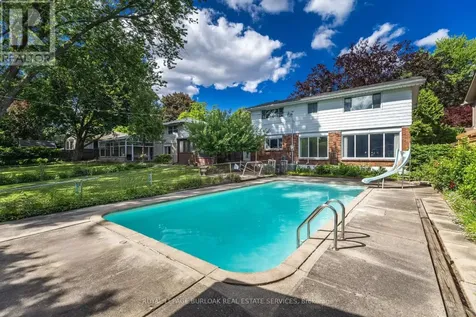 258 Camelot Drive Burlington (shoreacres) ON L7L 2G1
