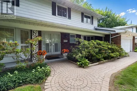 258 Camelot Drive Burlington (shoreacres) ON L7L 2G1