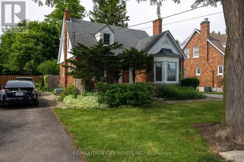 21 Baldwin Avenue Brantford ON N3S 1H6