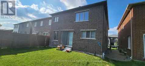 30 Histand Trail Kitchener ON N2R 0S2