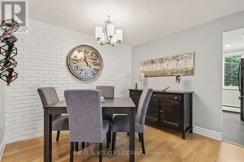 915 Elmsmere Road Ottawa ON K1J 8H8