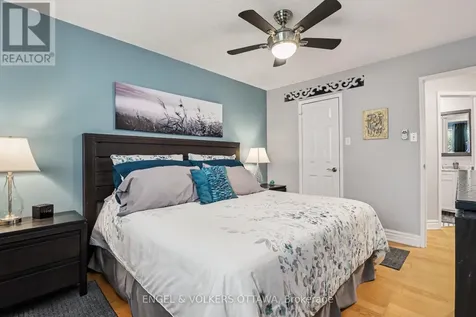 915 Elmsmere Road Ottawa ON K1J 8H8