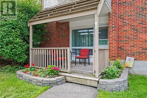 915 Elmsmere Road Ottawa ON K1J 8H8