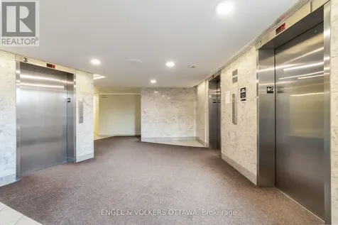915 Elmsmere Road Ottawa ON K1J 8H8