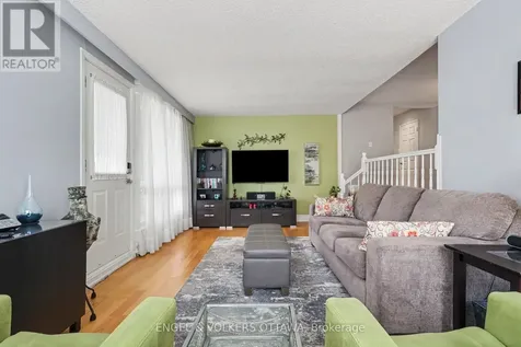 915 Elmsmere Road Ottawa ON K1J 8H8