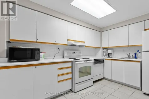 960 Teron Road Ottawa ON K2K 2B6