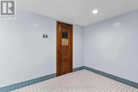 960 Teron Road Ottawa ON K2K 2B6