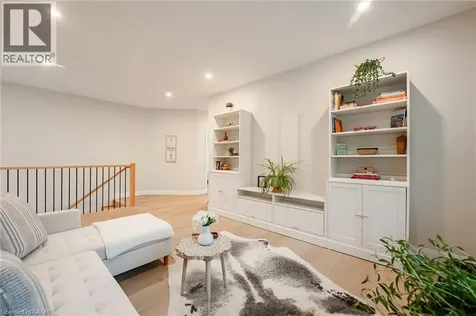 22 Lake Street Grimsby ON L3M 2G7