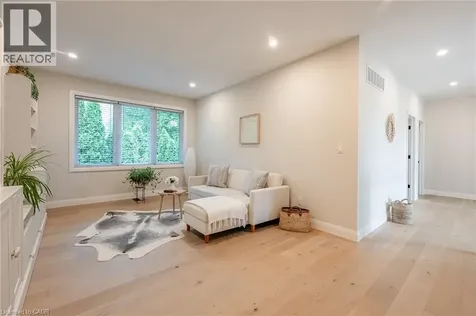 22 Lake Street Grimsby ON L3M 2G7