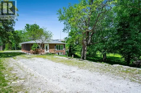 1838 Seacliff Drive Kingsville ON N9Y 2M6