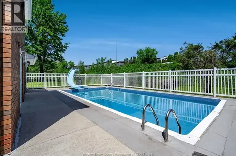 1838 Seacliff Drive Kingsville ON N9Y 2M6