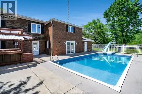 1838 Seacliff Drive Kingsville ON N9Y 2M6