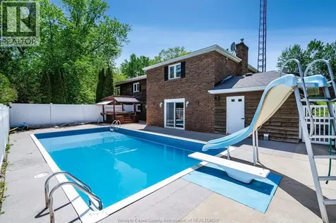 1838 Seacliff Drive Kingsville ON N9Y 2M6