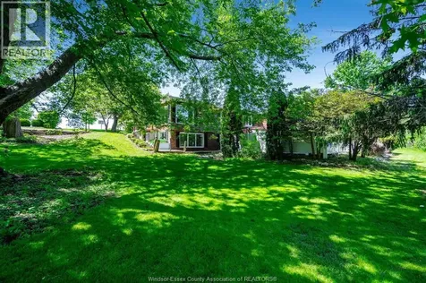 1838 Seacliff Drive Kingsville ON N9Y 2M6
