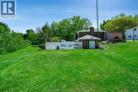 1838 Seacliff Drive Kingsville ON N9Y 2M6