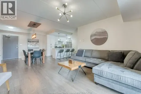 4578 Huron Church Line Road Lasalle ON N9H 1H3