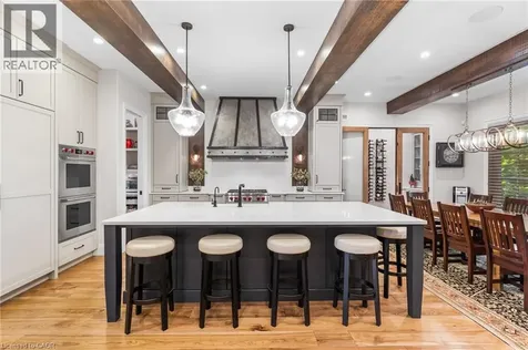 44 Pioneer Ridge Drive Kitchener ON N2P 0G6