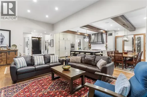 44 Pioneer Ridge Drive Kitchener ON N2P 0G6