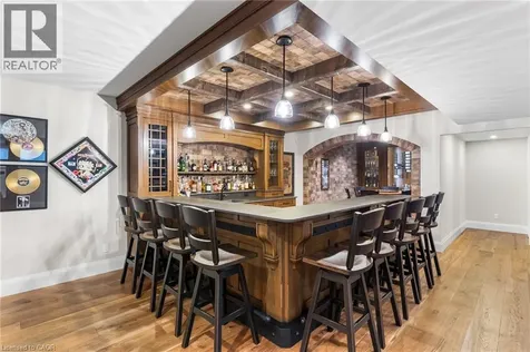 44 Pioneer Ridge Drive Kitchener ON N2P 0G6