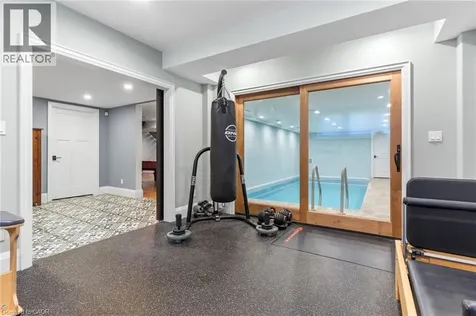 44 Pioneer Ridge Drive Kitchener ON N2P 0G6