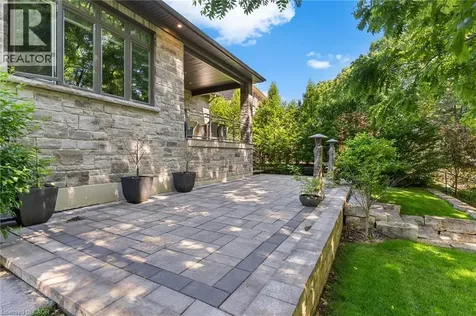44 Pioneer Ridge Drive Kitchener ON N2P 0G6