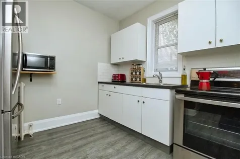 70 Spadina Avenue Hamilton ON L8M 2X1