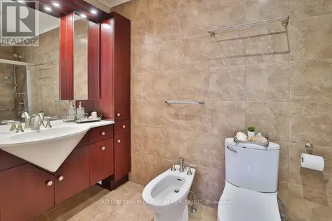 670 Meadow Wood Road Mississauga (clarkson) ON L5J 2S6