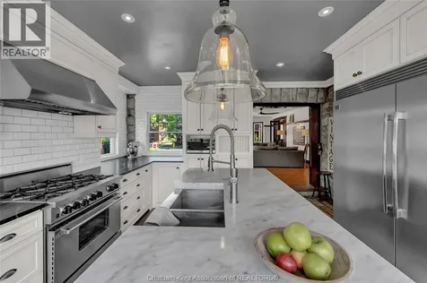 411 King Street West Chatham ON N7M 1G3