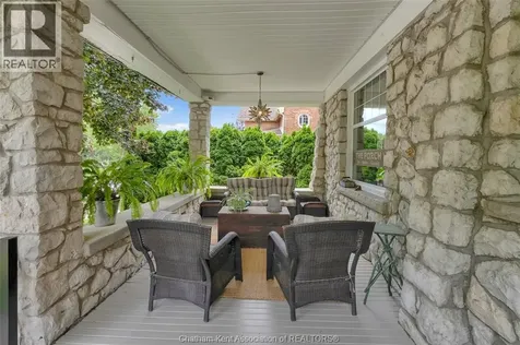 411 King Street West Chatham ON N7M 1G3