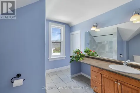435 13th Street West Owen Sound ON N4K 3W8