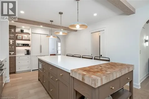 894 Condor Drive Burlington ON L7T 3A9