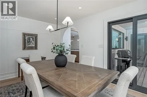 894 Condor Drive Burlington ON L7T 3A9