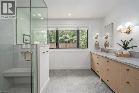 894 Condor Drive Burlington ON L7T 3A9