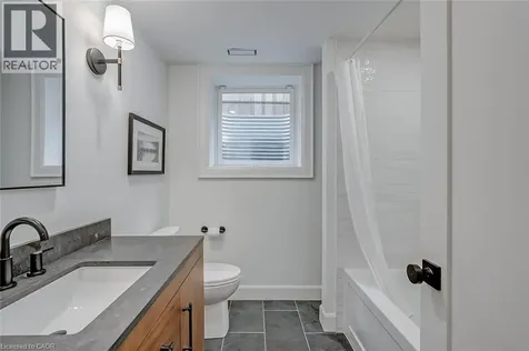 894 Condor Drive Burlington ON L7T 3A9