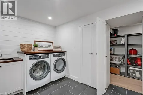 894 Condor Drive Burlington ON L7T 3A9