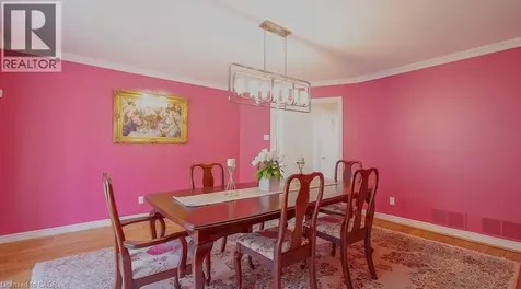 670 Meadow Wood Road Mississauga ON L5J 2S6