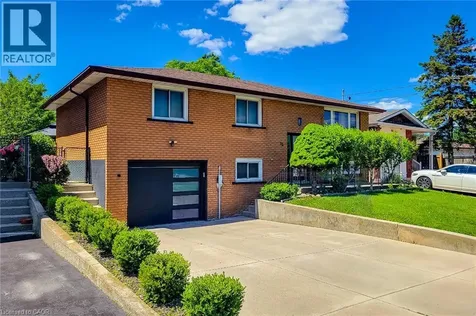 12 Maitland Avenue Hamilton ON L9A 3J3