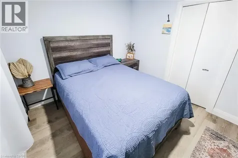12 Maitland Avenue Hamilton ON L9A 3J3