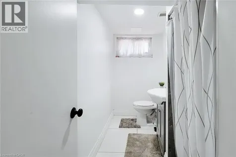 12 Maitland Avenue Hamilton ON L9A 3J3