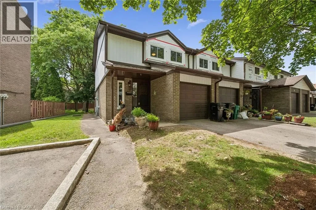 46 Cedarwoods Crescent Kitchener ON N2C 2L7