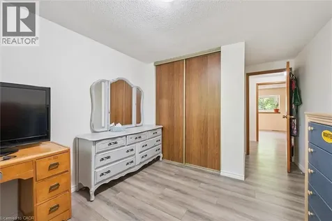 46 Cedarwoods Crescent Kitchener ON N2C 2L7