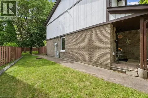 46 Cedarwoods Crescent Kitchener ON N2C 2L7