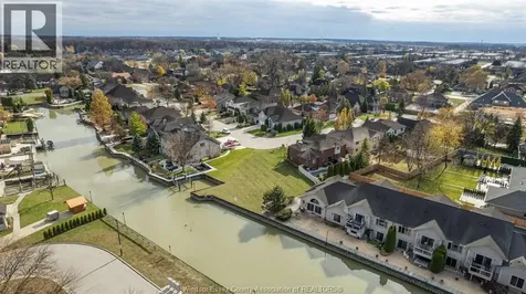 256 Moceri Crescent Lakeshore ON N8N 5A9