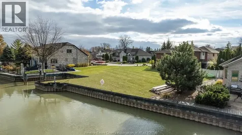 256 Moceri Crescent Lakeshore ON N8N 5A9