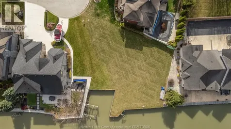 256 Moceri Crescent Lakeshore ON N8N 5A9
