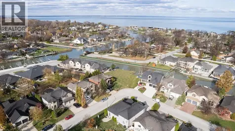 256 Moceri Crescent Lakeshore ON N8N 5A9