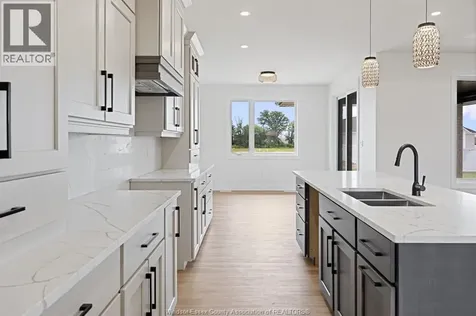 1909 Sannita Avenue Kingsville ON N9Y 0G6